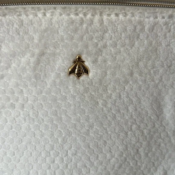 New cute Guerlain cosmetic bag BUNDLE 💄 - Picture 3 of 8